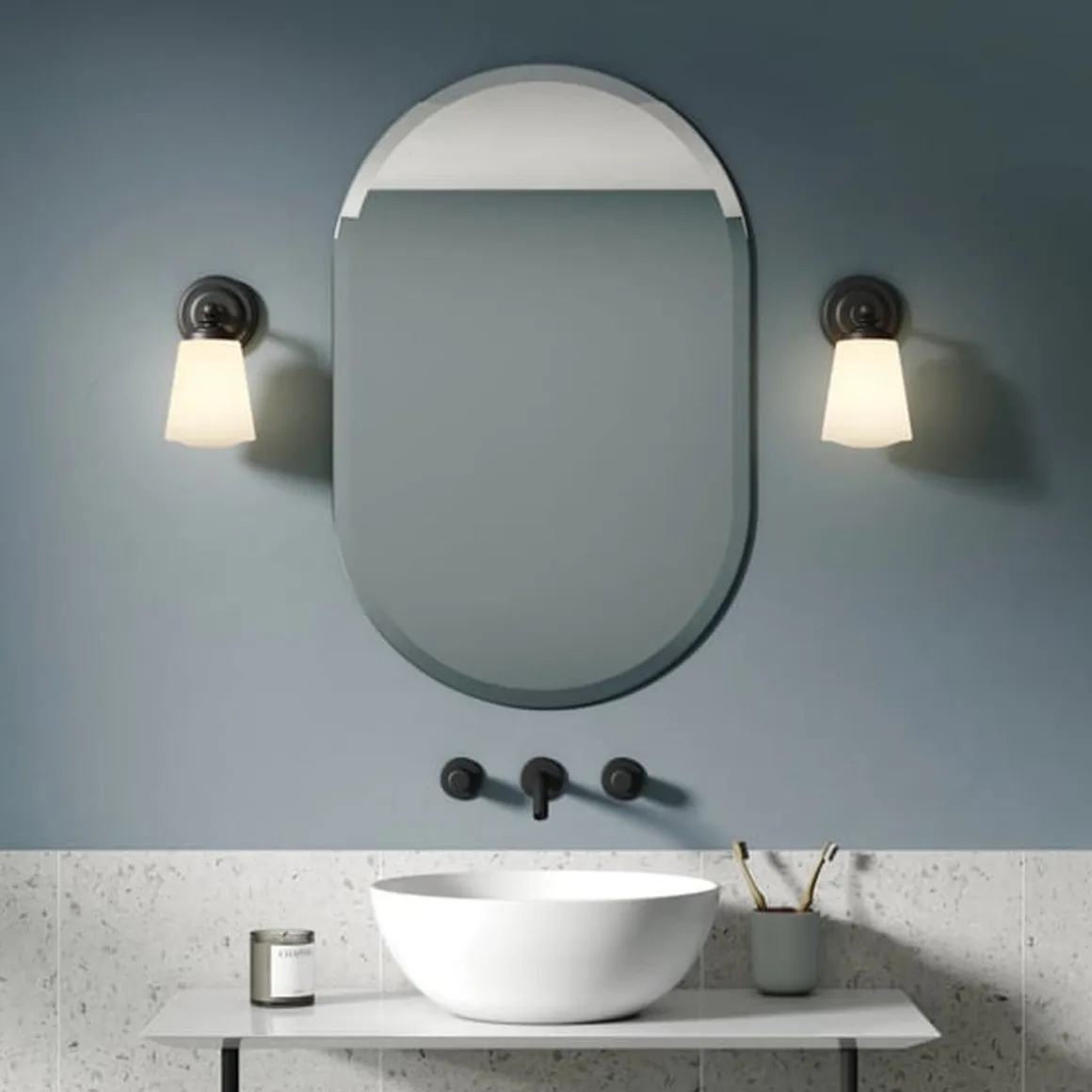 Anton vegglampe for baderom IP44