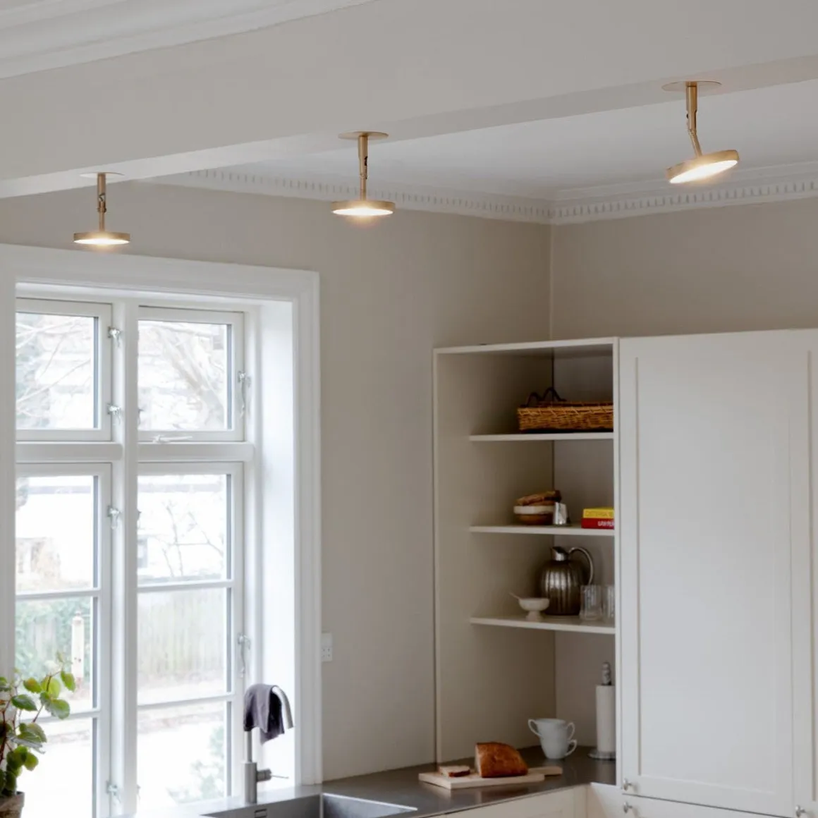 Asteria Spot for vegg og tak