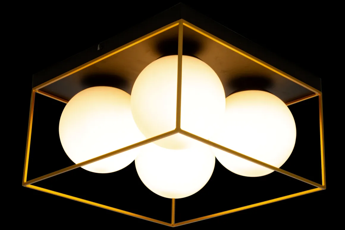 Astro taklampe 36x36 cm - Svart/opal/gullfarget