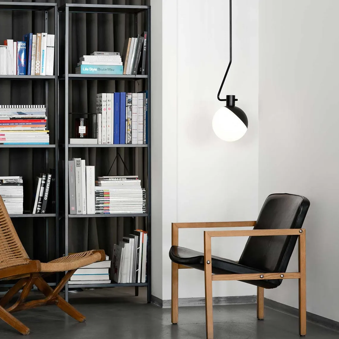 Baluna taklampe - Svart/Opal