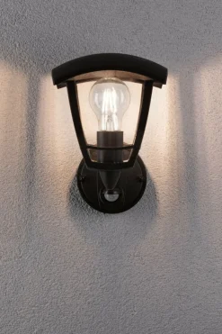 Classic vegglampe opp utendørs IP44 - Med bevegelsessensor