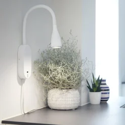Eye vegglampe 5 watt dimbar m/ USB - Hvit