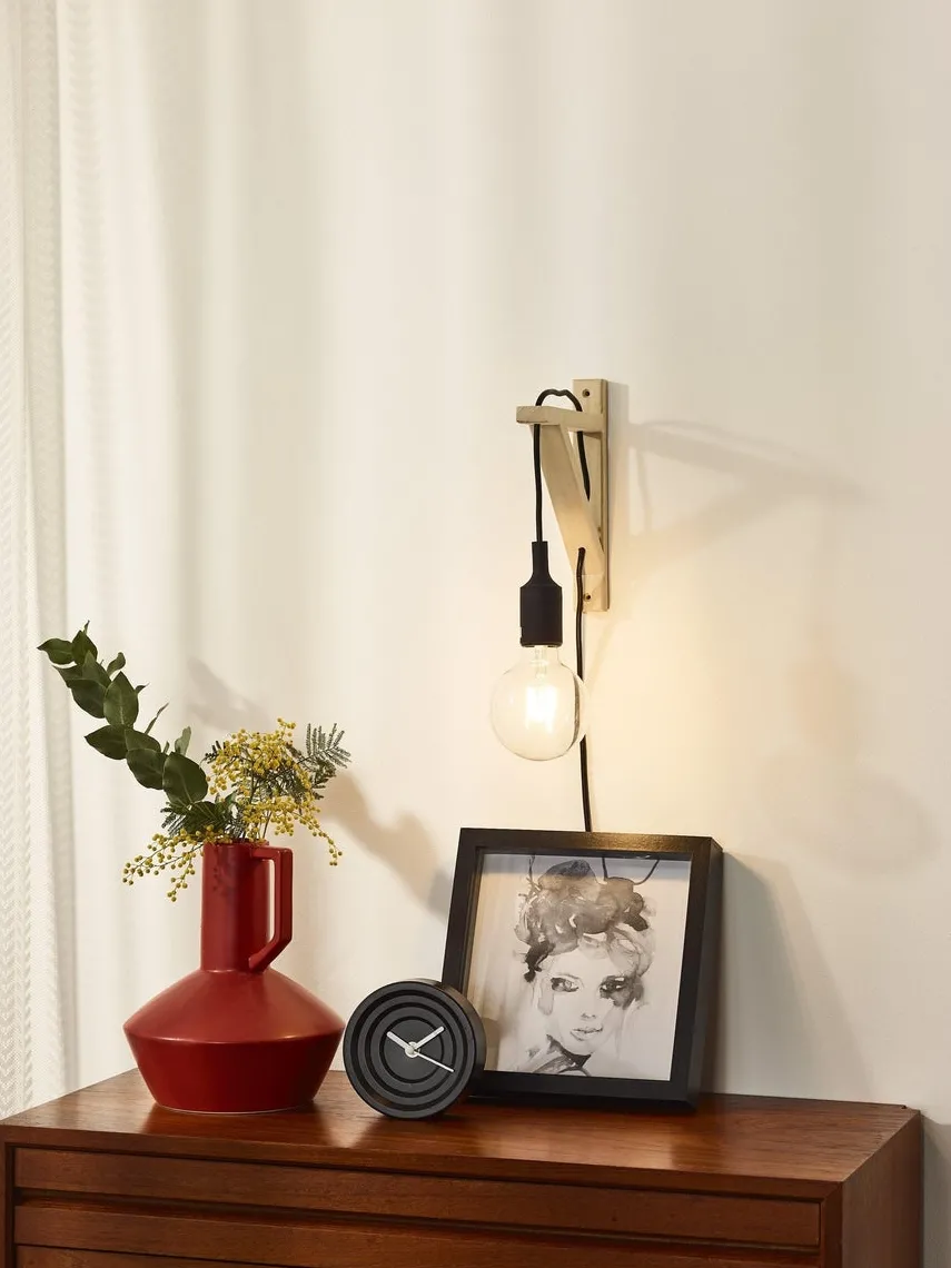 Fix vegglampe