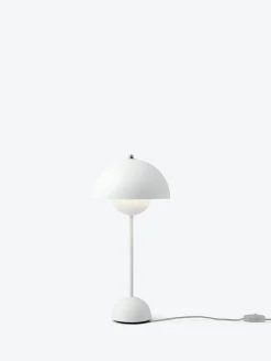 Flowerpot VP3 bordlampe