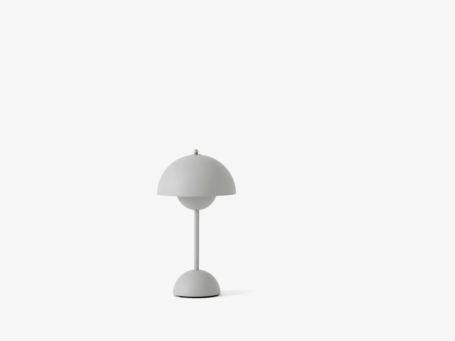 Flowerpot VP9 bærbar bordlampe