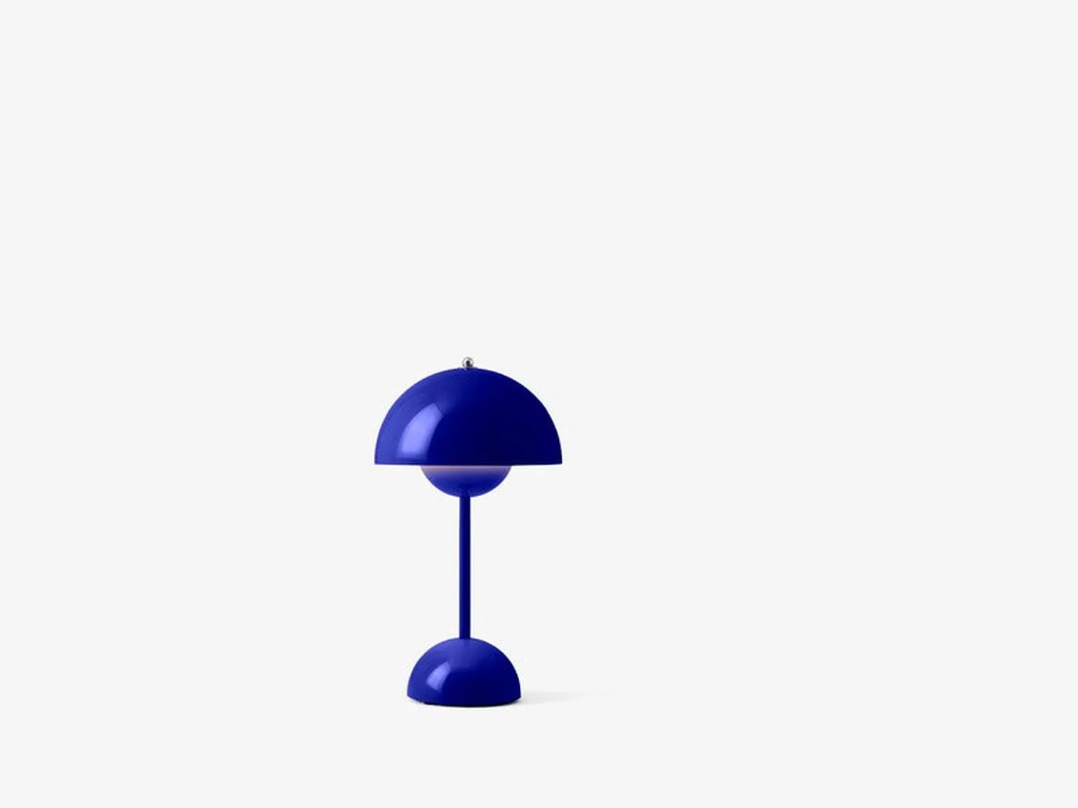 Flowerpot VP9 bærbar bordlampe