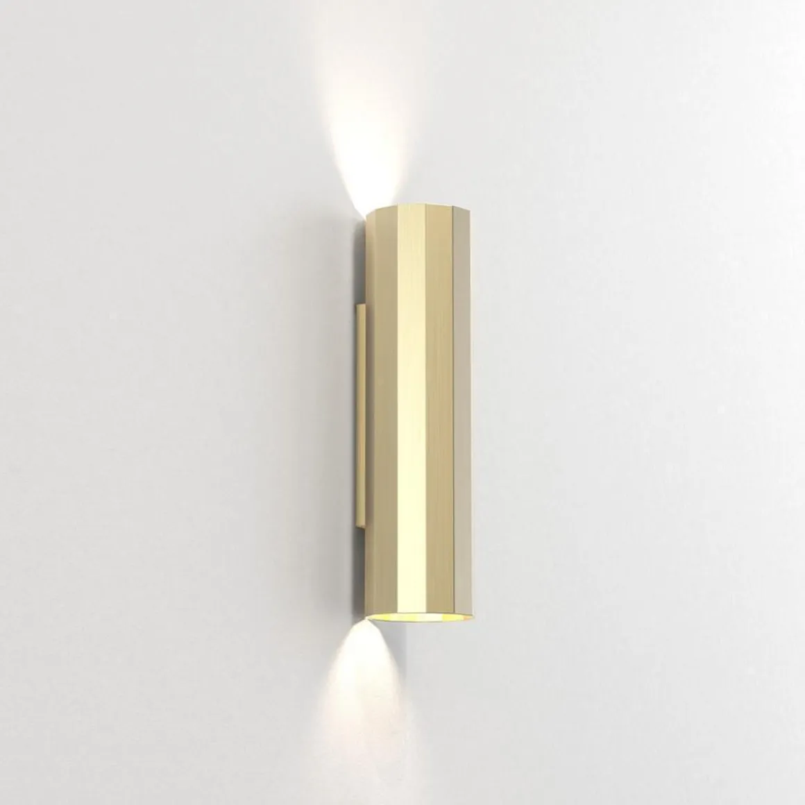 Hashira 300 vegglampe opp/ned