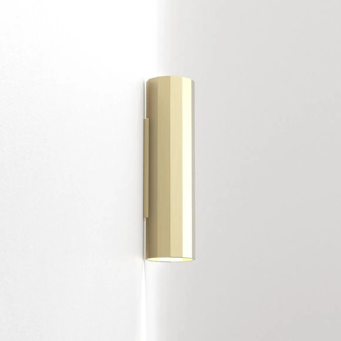 Hashira 300 vegglampe opp/ned