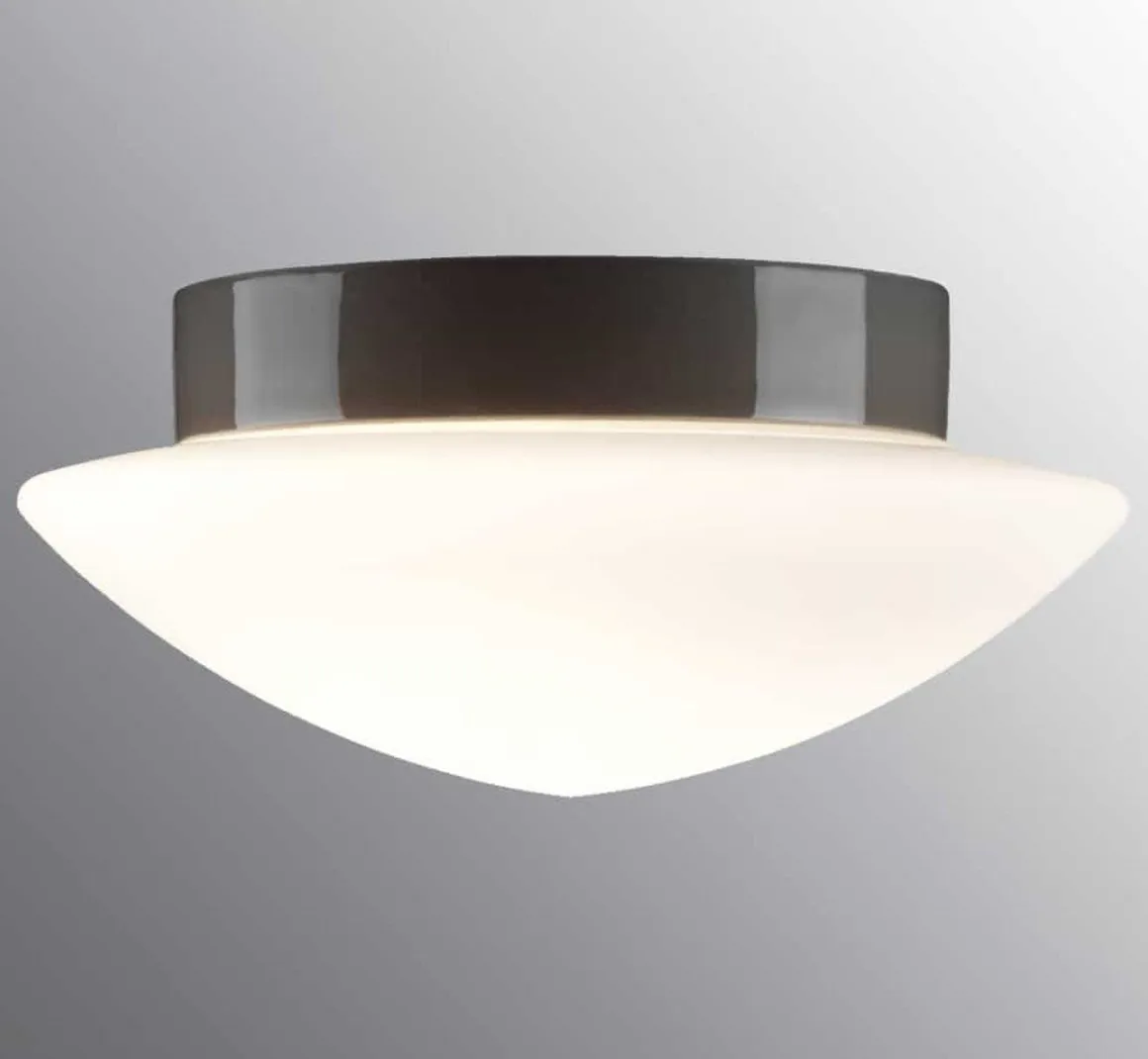Ifø Contrast Solhem taklampe IP44