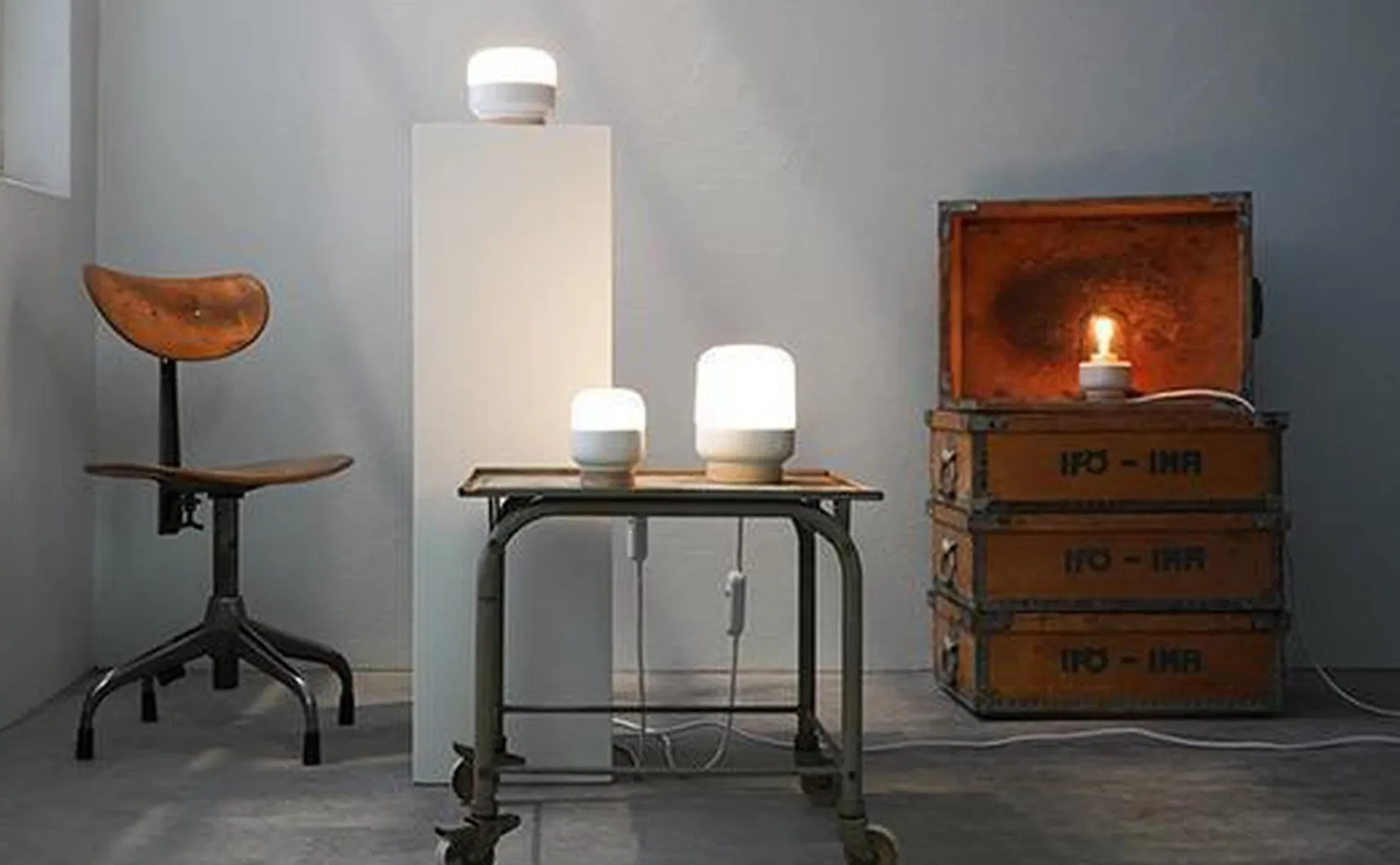 Ifø Ohm 100 / 110 vegg/tak lampe IP44