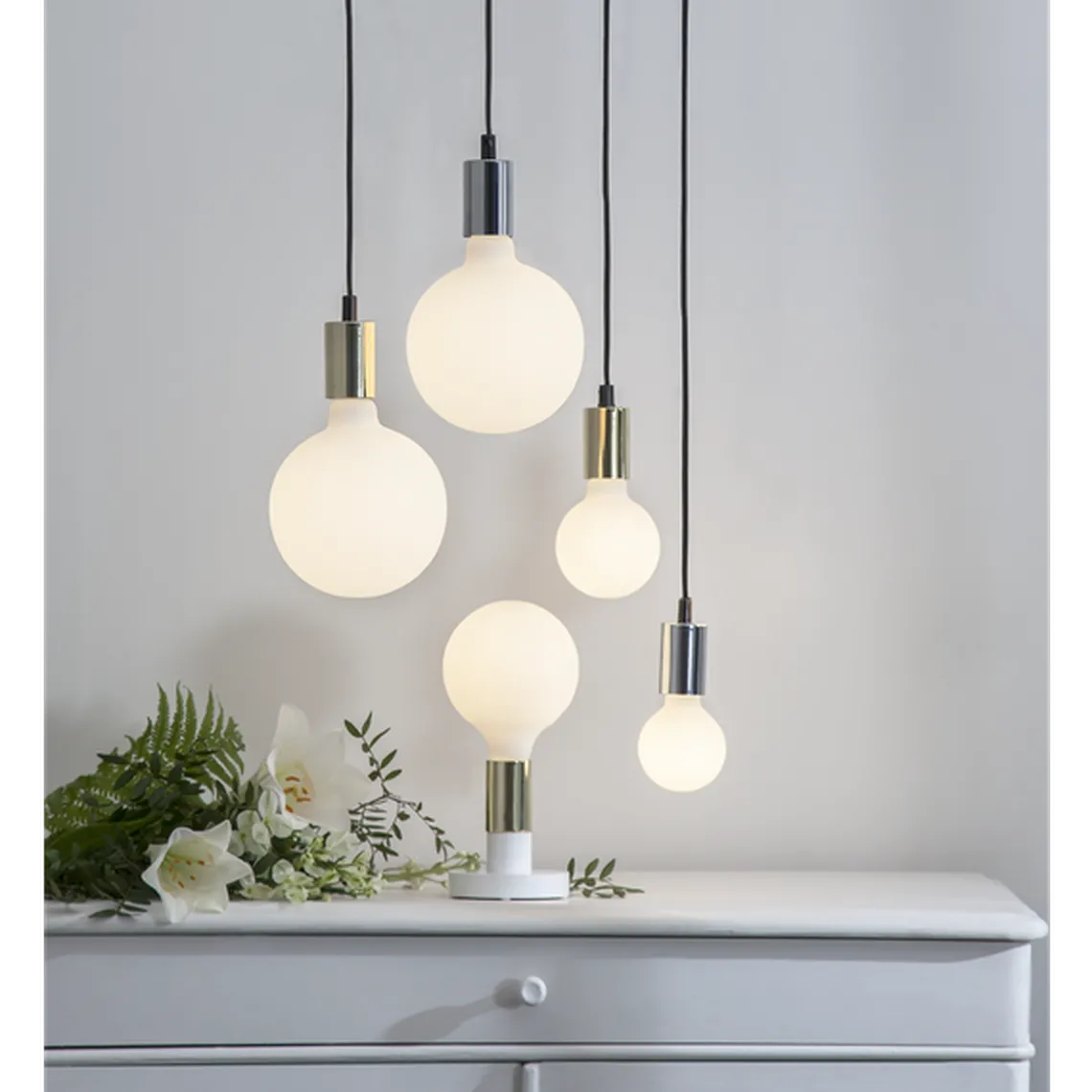 Illumination Globe Opal dimbar 95mm