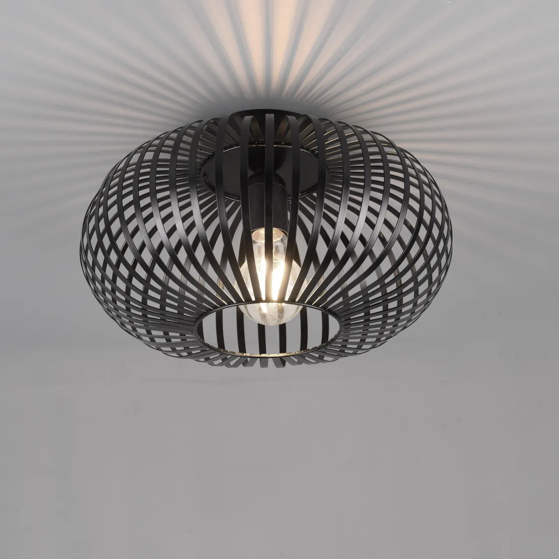 Johann taklampe 30 - Svart