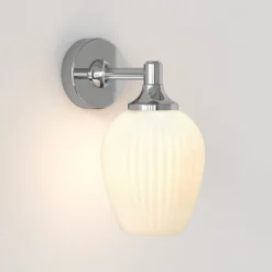 Liberty vegglampe for baderom IP44
