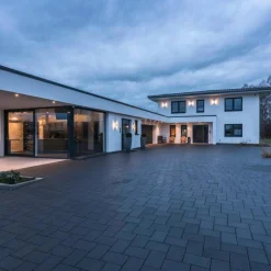 Logs vegglampe utendørs 9,5W 3000 Kelvin IP65