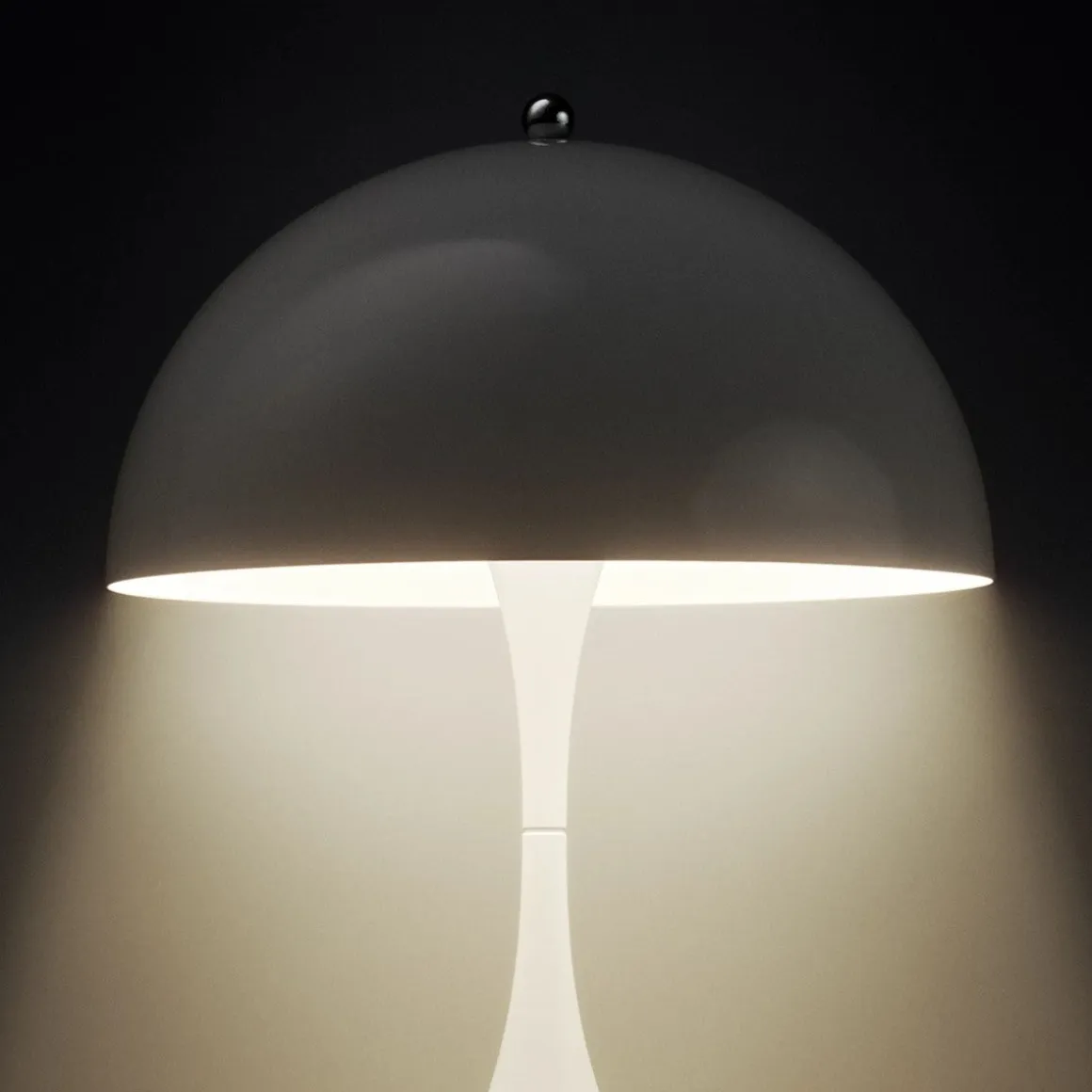 Louis Poulsen Panthella 160 V3 portabel bordlampe
