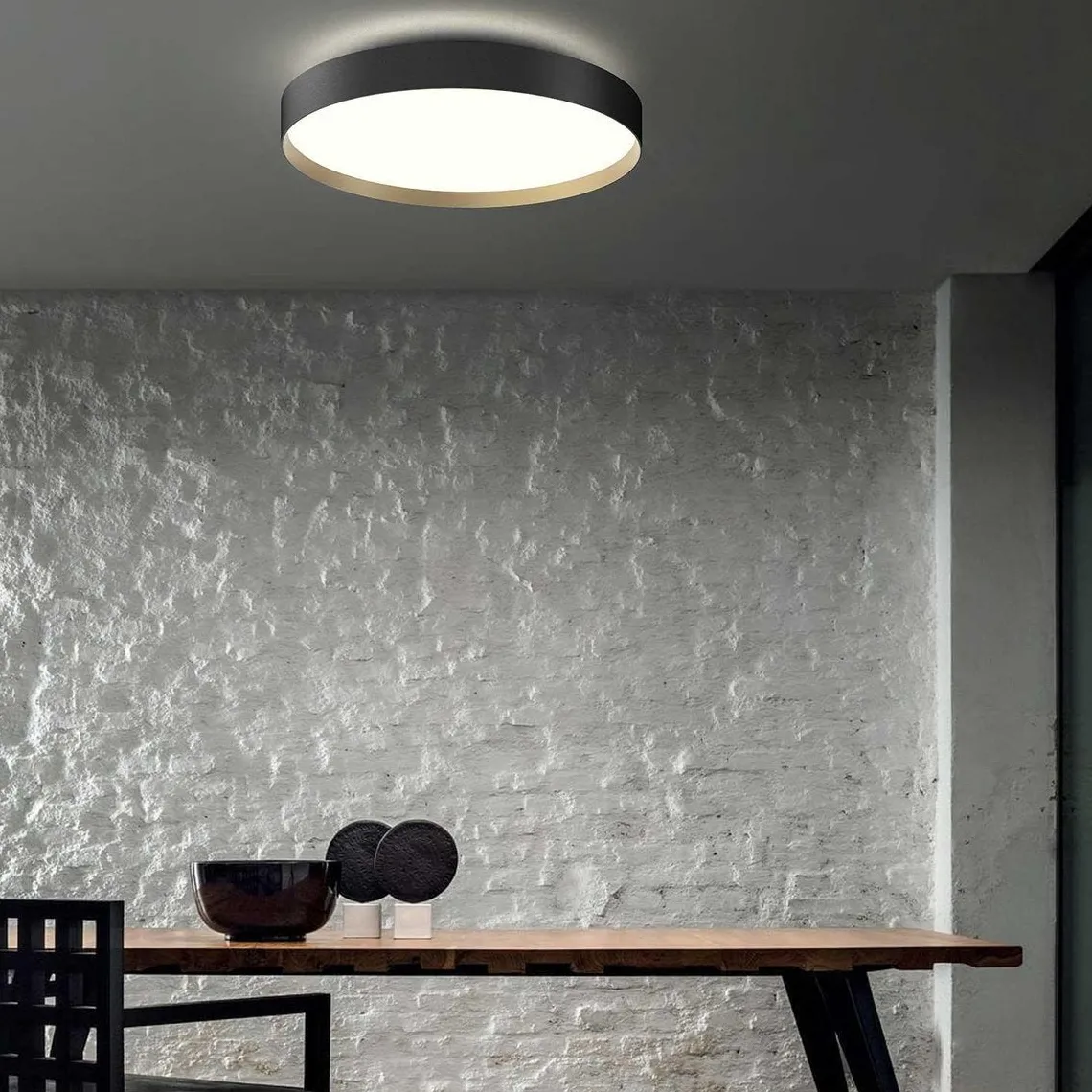Lucia taklampe 60 cm 46 watt dimbar - Svart/Gull farget