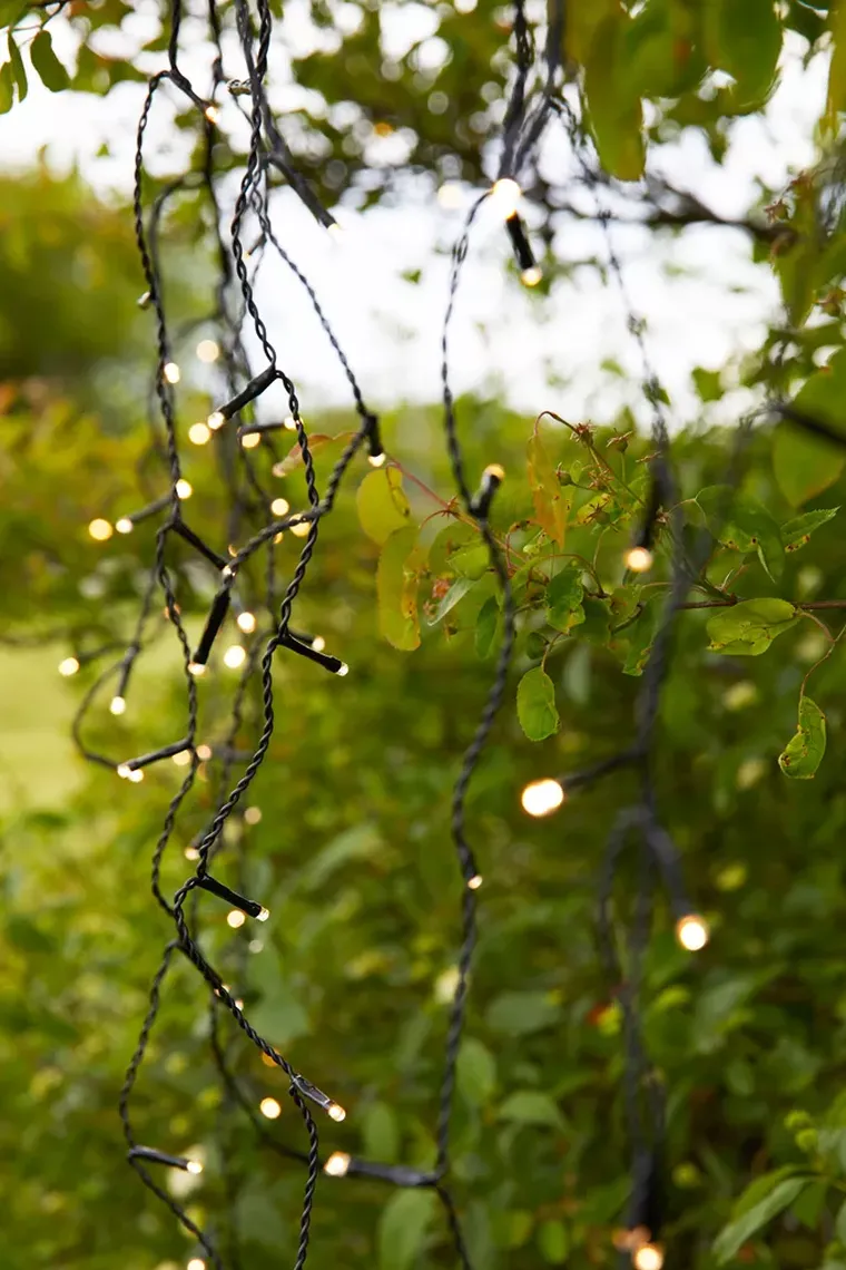 Lysslynge istapper 160 - Garden 24 - Svart