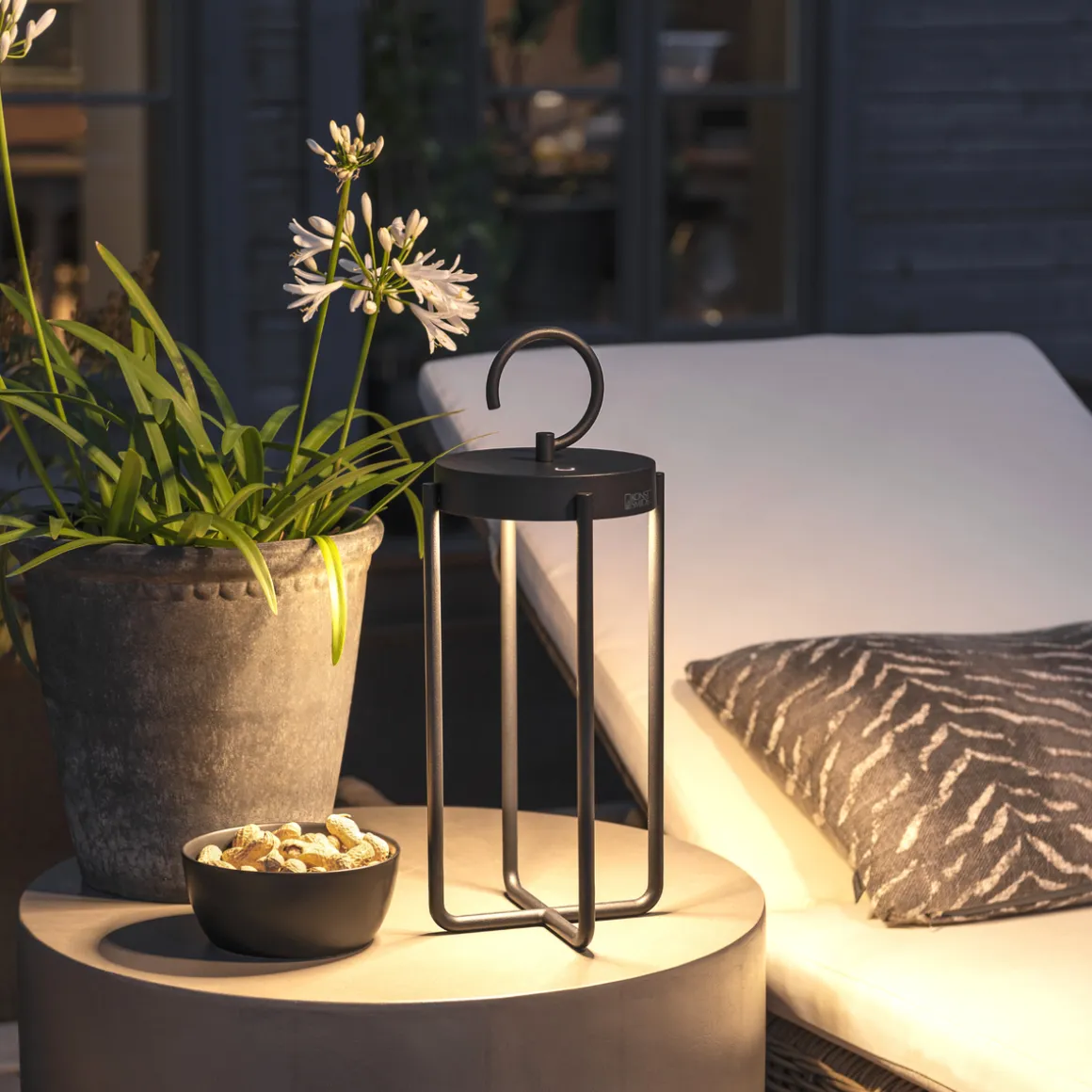 Manorola lanterne bord/gulv 39 cm IP54 oppladbar - Svart