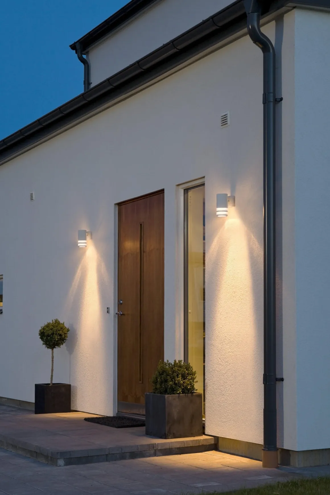 Modena vegglampe II ned - Hvit