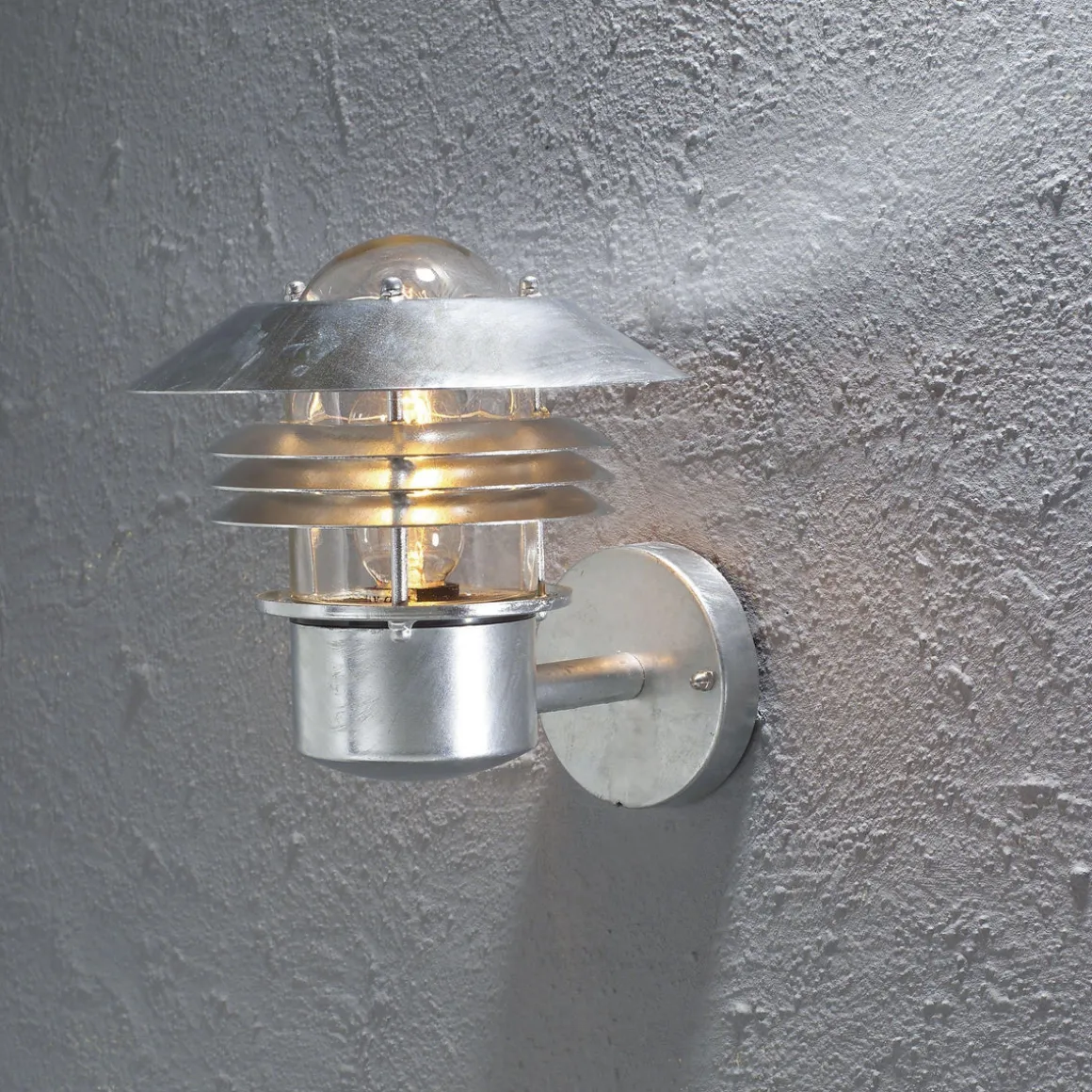 Modena vegglampe opp E27 - Galvanisert