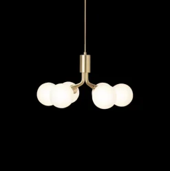 Nuura Apiales 6 taklampe - messing / opal