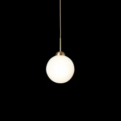 Nuura Apiales 1 taklampe - messing / opal