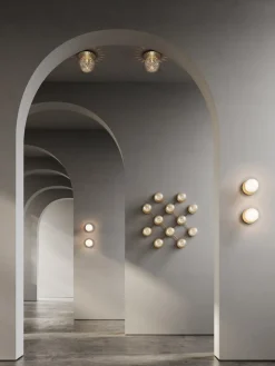 Nuura Liila 12 taklampe/vegglampe - opal