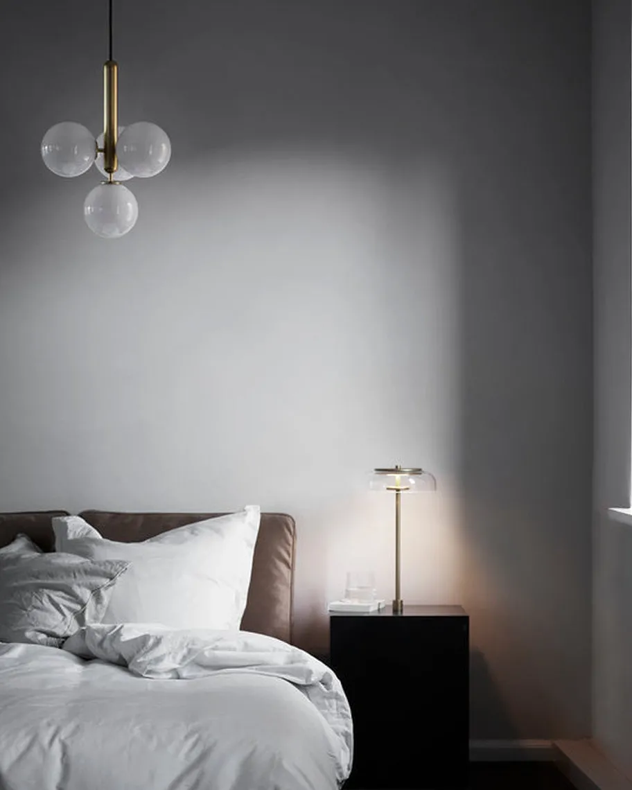 Nuura Miira 4 messing / opal