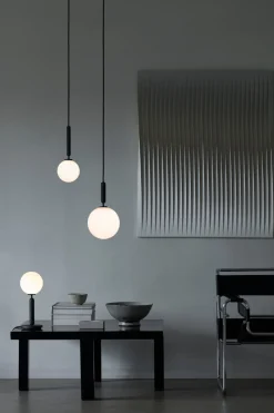 Nuura Miira 1 svart/opal