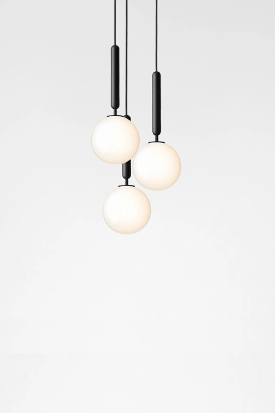 Nuura Miira 3 svart / opal