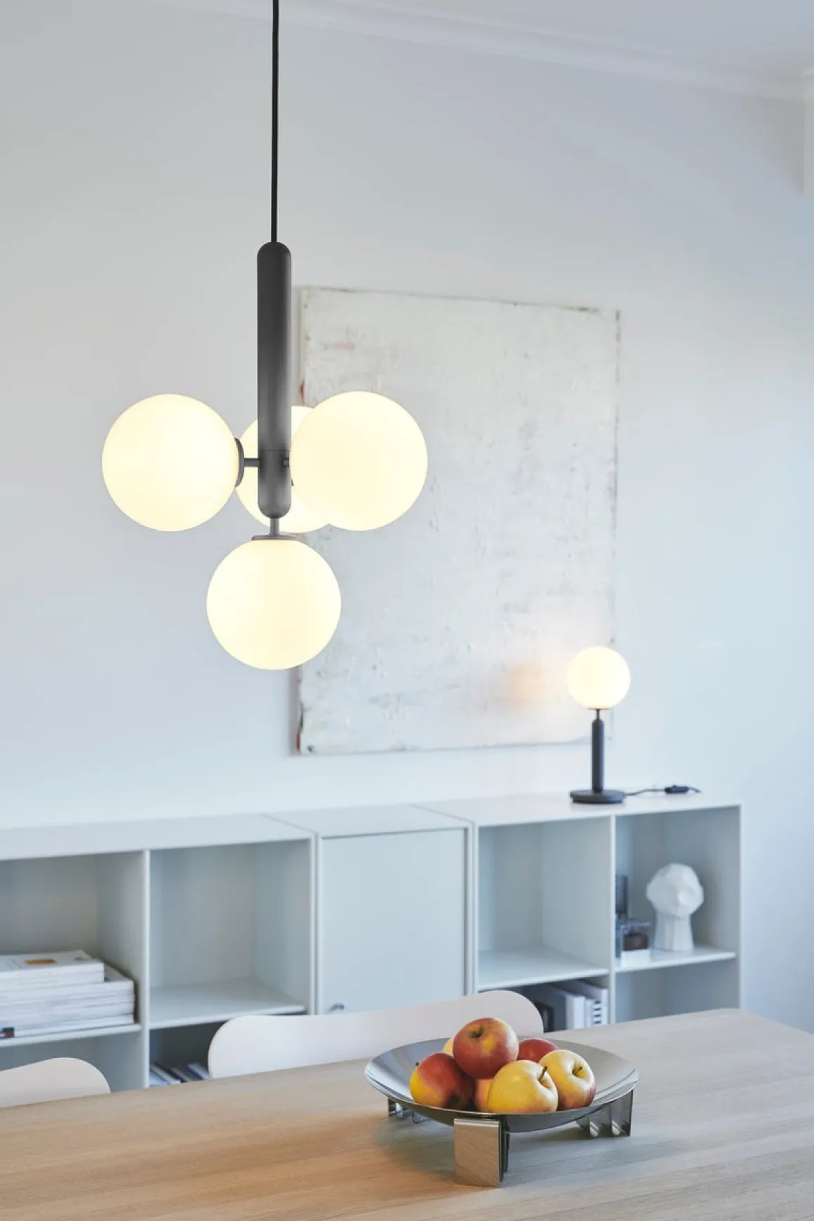 Nuura Miira 4 svart/optikk