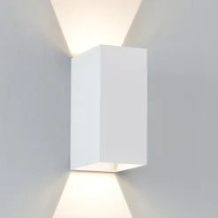 Oslo 160 vegglampe utendørs opp/ned IP65 - Hvit