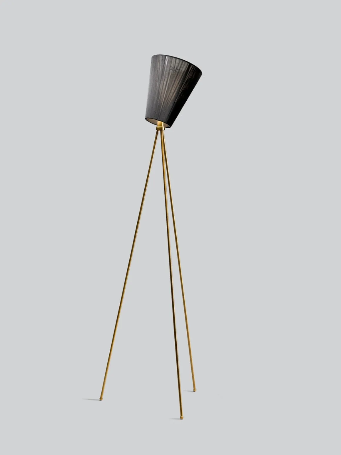 Oslo Wood gulvlampe gull med skjerm