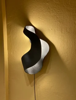 Oyster vegglampe