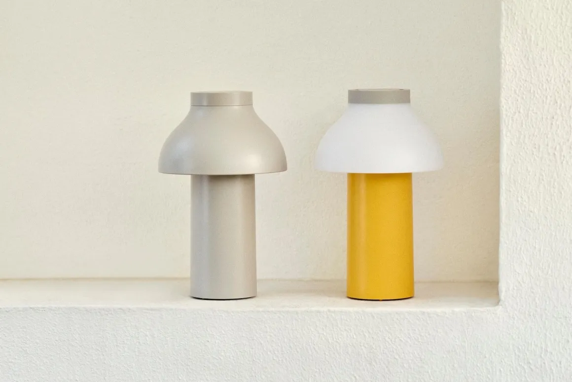 PC Portable table lamp - gul