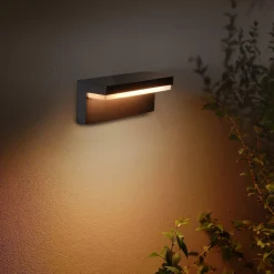 Philips Hue Nyro vegglampe utendørs white and color ambiance - Svart