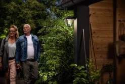 Philips myGarden Alpenglow vegglampe ned utendørs IP44 - Svart