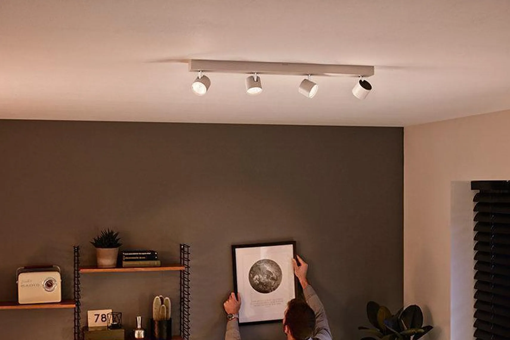 Philips Star Warmglow 4 LED-spot dimbar - Hvit