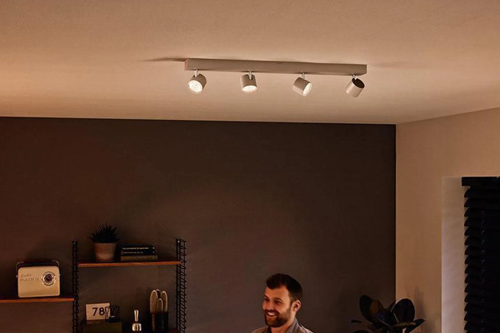 Philips Star Warmglow 4 LED-spot dimbar - Hvit