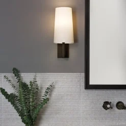 Riva 350 vegglampe med stoffskjerm