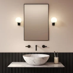 Sagara Vegglampe IP44