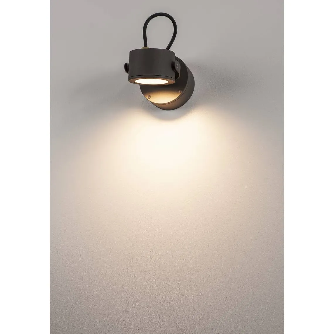 Sitra vegglampe utendørs 360 IP44