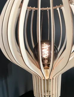 3-steg Nero dimbar Glob 80mm 4W LED 2200K - E27
