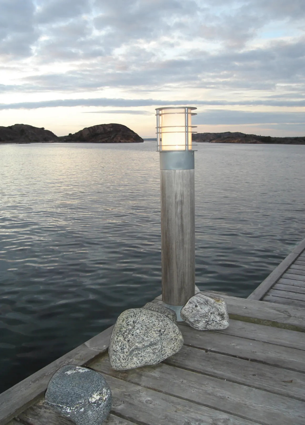 Stockholm pullert 1464 opalglass - Galvanisert stål