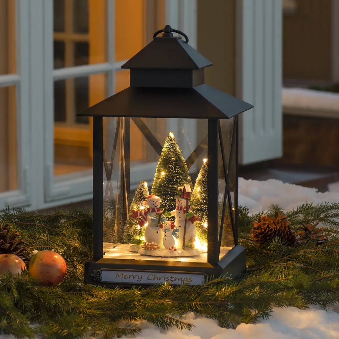 Stor lykt med juletre og snømenn - 42cm
