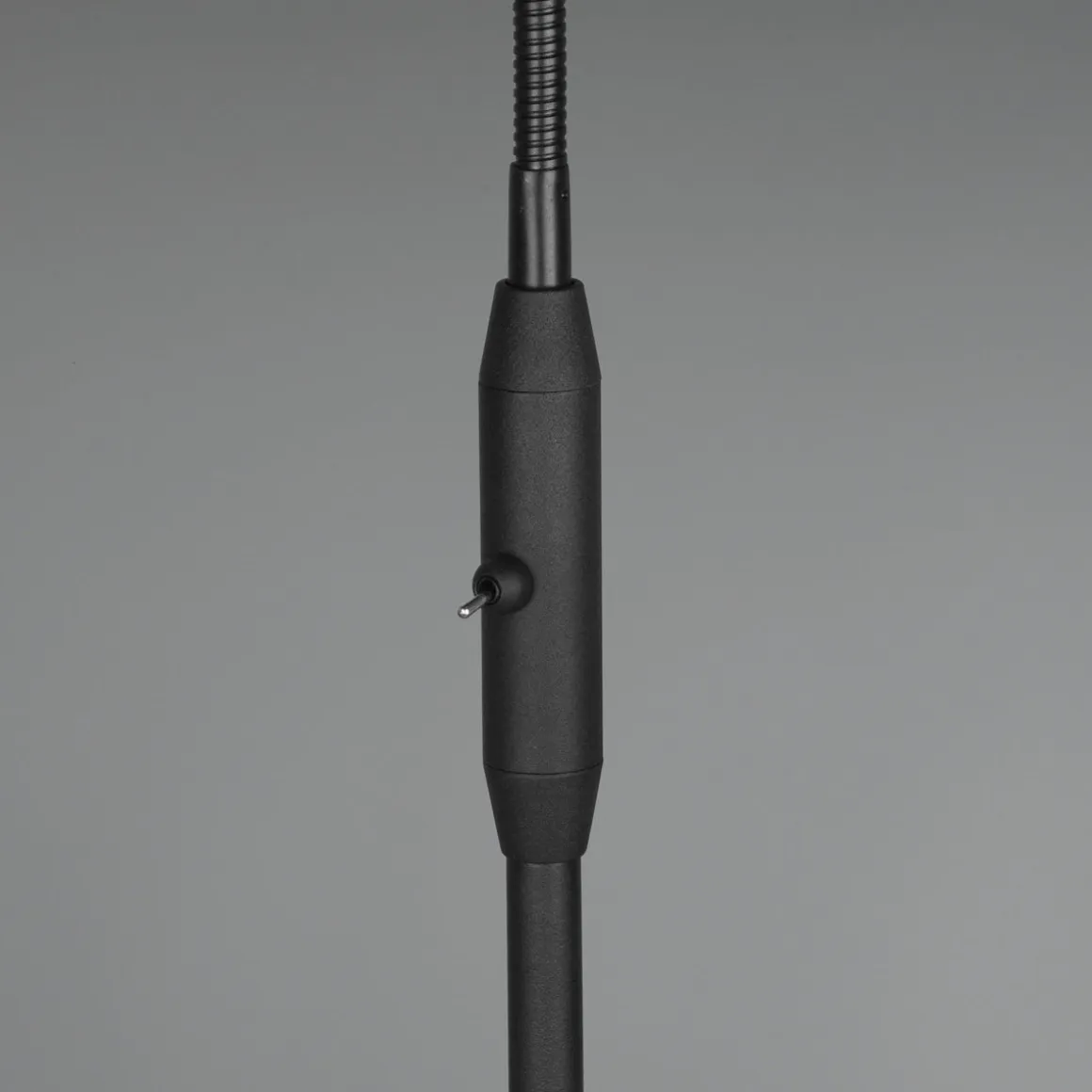 Tommy gulvlampe 130 cm - Svart