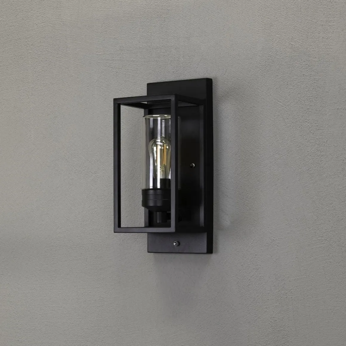 Trani vegglampe utendørs IP44