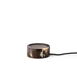 Trip oppladbar bordlampe - Dark Clay marmor/Hvit skjerm