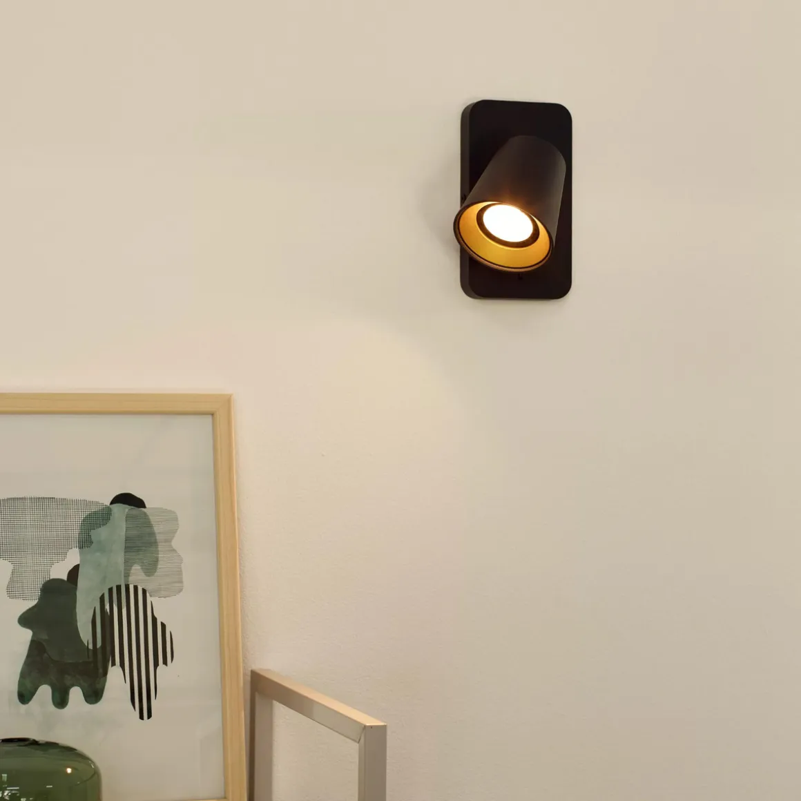 Turnon vegglampe - Svart