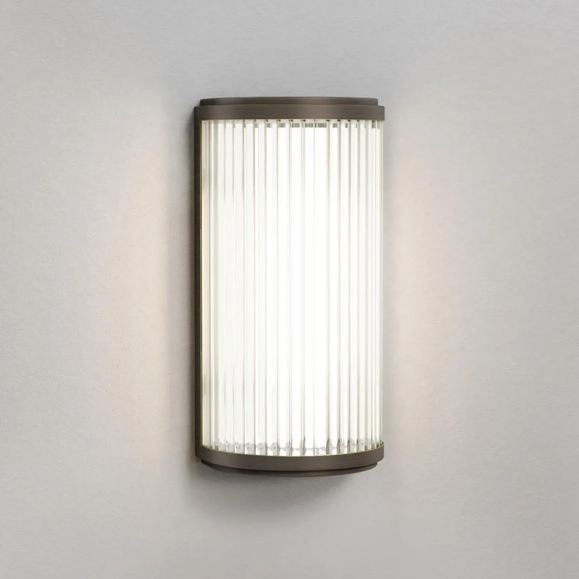 Versailles 250 vegglampe 4,5W dimbar IP44